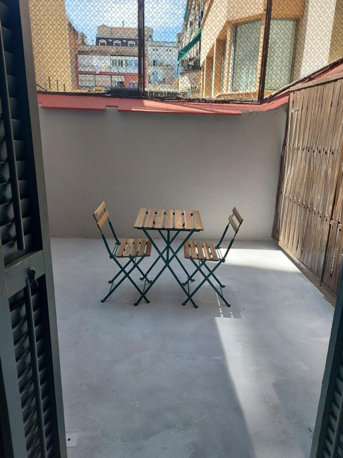 Hostal Martinval Barcelona Zewnętrze zdjęcie